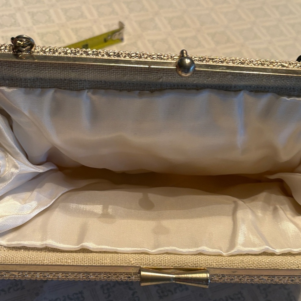 Embroidered Floral Beige Clutch - Picture 10 of 10